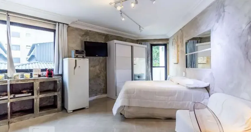 Kitnet / Stúdio à venda na Rua Monte Aprazível, --, Vila Nova Conceição, São Paulo