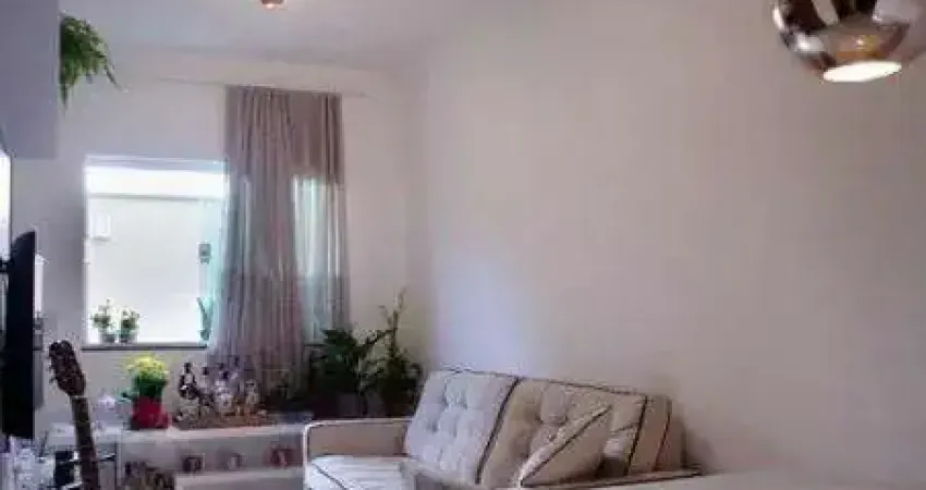 Casa de condomínio à venda com 65m², 2 quartos e 2 vagas
