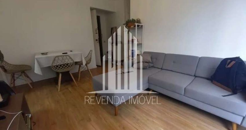 Imperdível: Apartamento à venda no Condomínio Edifício Saint Laurent Vila Olímpia,! 1 quarto, 2 banheiros, 01 vaga de garagem, 43,00 m² de área.