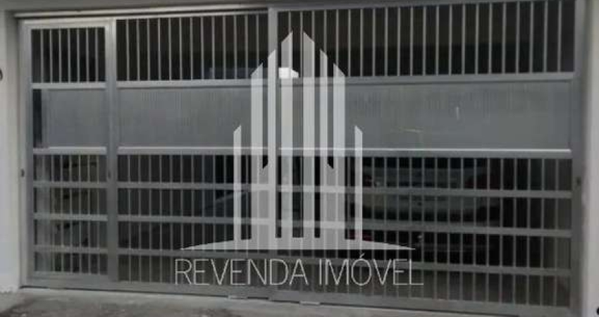 Casa à venda em São Paulo-SP, Parque Cocaia: 4 quartos, 4 banheiros, 2 vagas, 125m². Venha conferir!