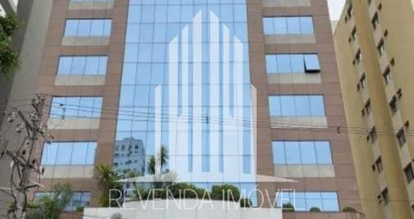Sala Comercial à Venda ou Locação na Vila Mariana, São Paulo-SP: 1 sala, 1 banheiro, 1 vaga, 30m² de área.