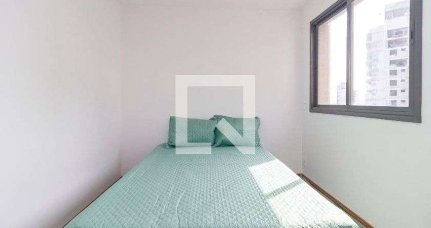 Apartamento à venda - Chácara Santo Antonio, 2189m2