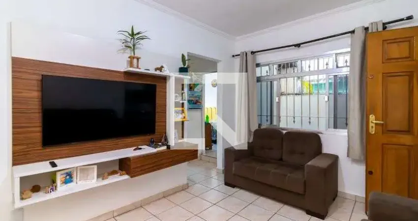 Casa com 3 quartos à venda na Rua Santa Lucrécia de Aguiar, --, Vila Dionisia, São Paulo