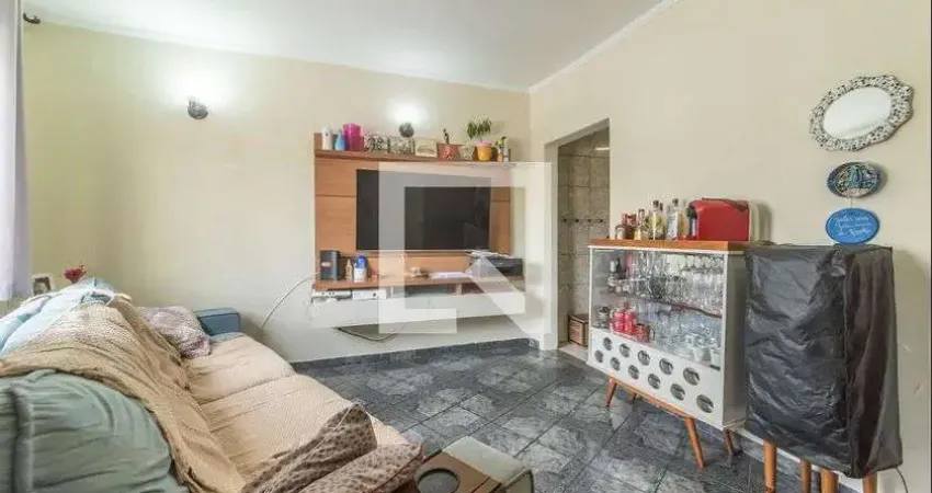 Casa à Venda - Bosque da Saúde, 2 Quartos,  95 m2