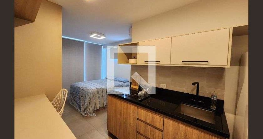 Kitnet / Stúdio à venda na Avenida dos Imarés, --, Moema, São Paulo