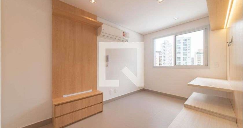 Apartamento à Venda - Bosque da Saúde, 1 Quarto,  25 m2