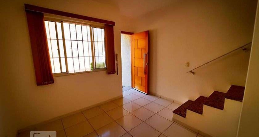 Casa à Venda - Vila Santa Clara, 2 Quartos,  77 m2