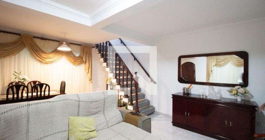 Casa à Venda - Vila Progresso, 3 Quartos,  170 m2