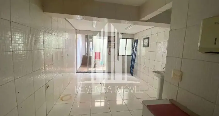Casa Comercial à Venda em São Paulo-SP, Jardim Marajoara: 2 Quartos, 1 Sala, 2 Banheiros, 1 Vaga de Garagem, 135m². Venha Conferir!