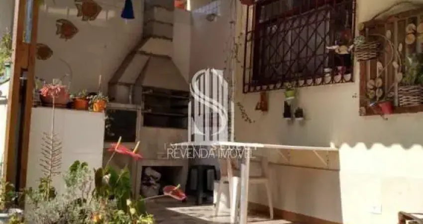 SOBRADO DE 250M² COM 3 DORMITORIOS (2 SUÍTES), 3 BANHEIROS E 4 VAGAS EM INTERLAGOS SOBRADO DE 250M²