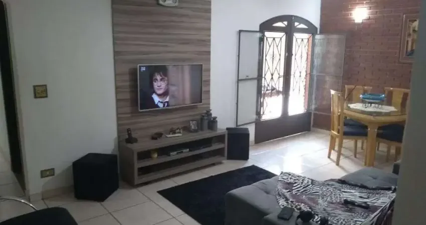 Casa com 3 quartos à venda na Rua Frei Bernardino Coste, --, Sapopemba, São Paulo