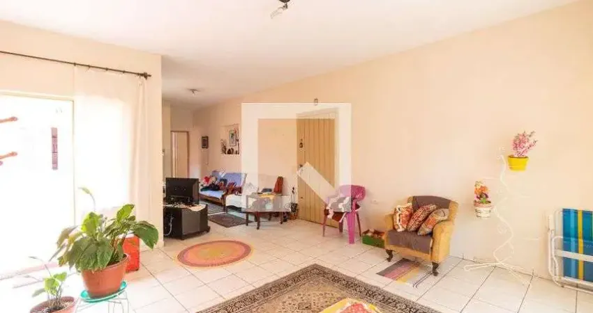 Casa com 3 quartos à venda na Rua Ernesto Sena, --, Jardim Jussara, São Paulo