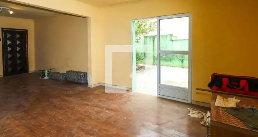 Casa com 3 quartos à venda na Rua Desembargador Júlio Guimarães, --, Vila das Mercês, São Paulo