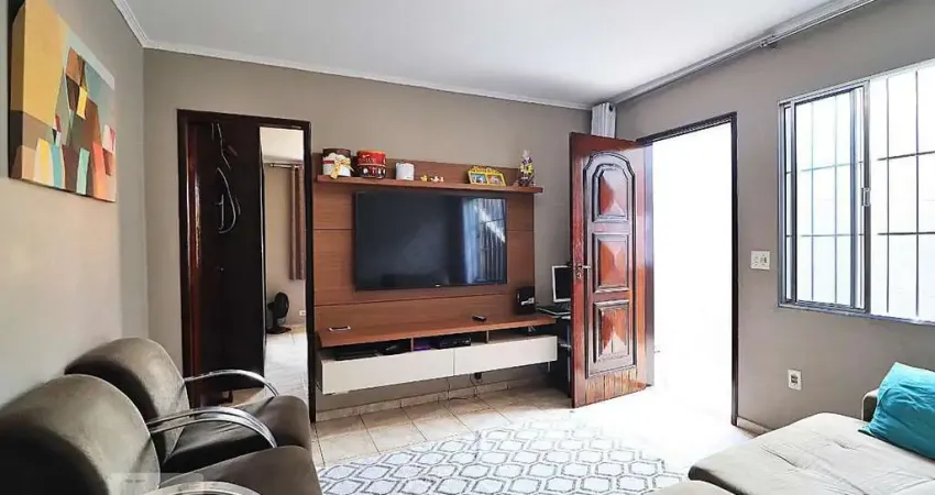 Casa com 2 quartos à venda na Rua Potomaque, --, Jardim das Maravilhas, Santo André