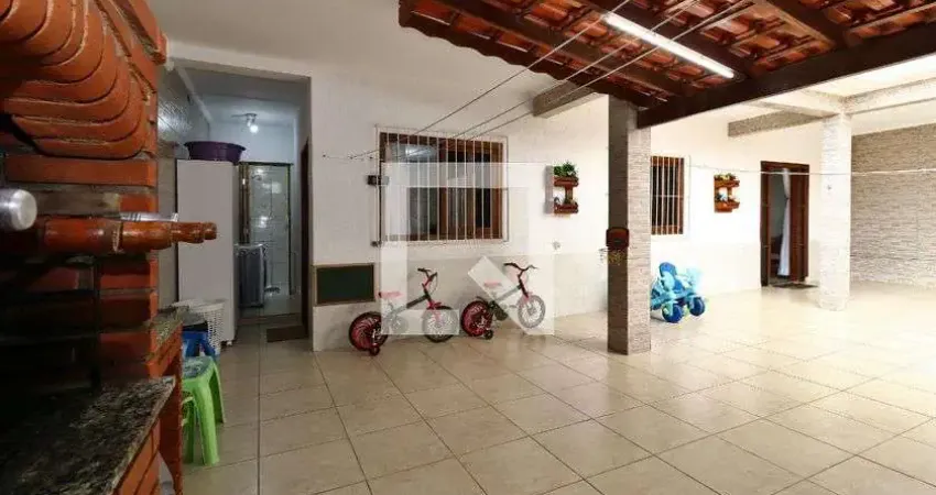 Casa com 3 quartos à venda na Rua Acarapé, --, Jardim Stella, Santo André