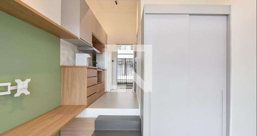 Kitnet / Stúdio à venda na Rua Jorge Tibiriçá, --, Vila Mariana, São Paulo