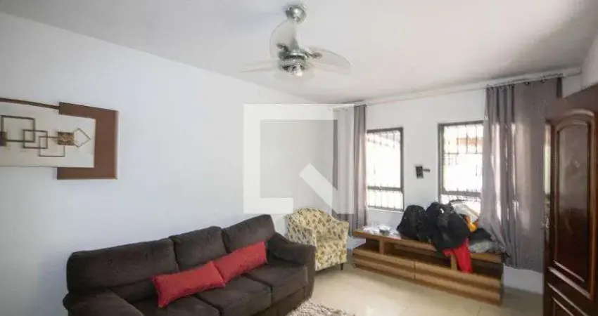Casa com 3 quartos à venda na Rua Ângelo Calandrino, --, Vila Constança, São Paulo