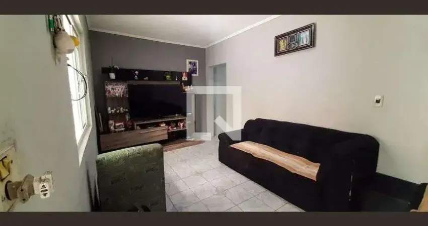 Casa com 2 quartos à venda na Rua Benedito Rodrigues, --, Santo Antônio, Osasco