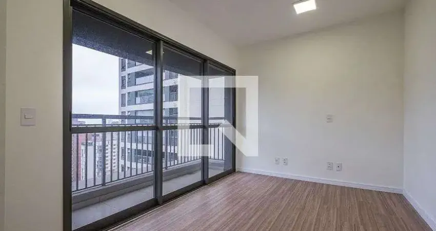 Kitnet / Stúdio à venda na Praça Américo Jacomino, --, Vila Madalena, São Paulo