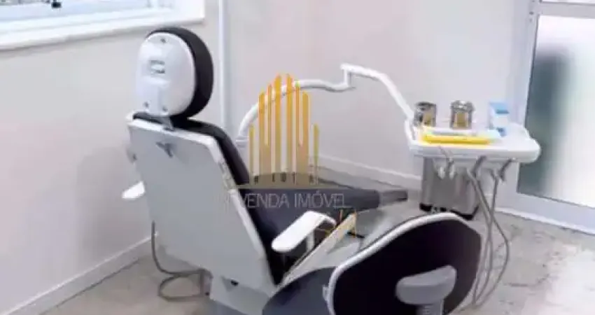 Condomínio helbor offices em santo amaro - sala comercial com 46,15 metros e uma vaga de garagem.