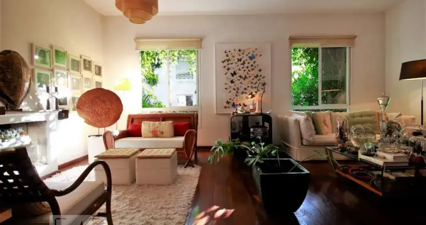 Casa em condomínio fechado com 4 quartos à venda na Rua Almirante Soares Dutra, --, Morumbi, São Paulo