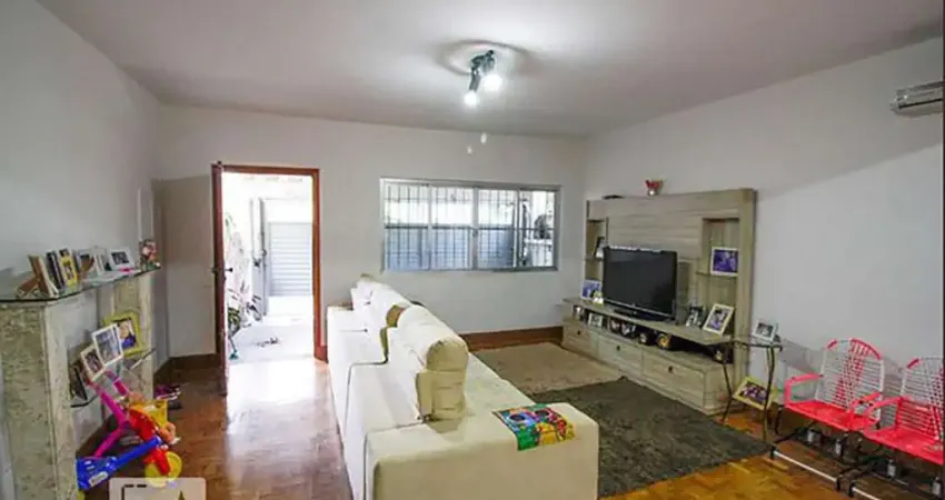 Casa com 3 quartos à venda na Rua João Jabotam, --, Vila Romana, São Paulo