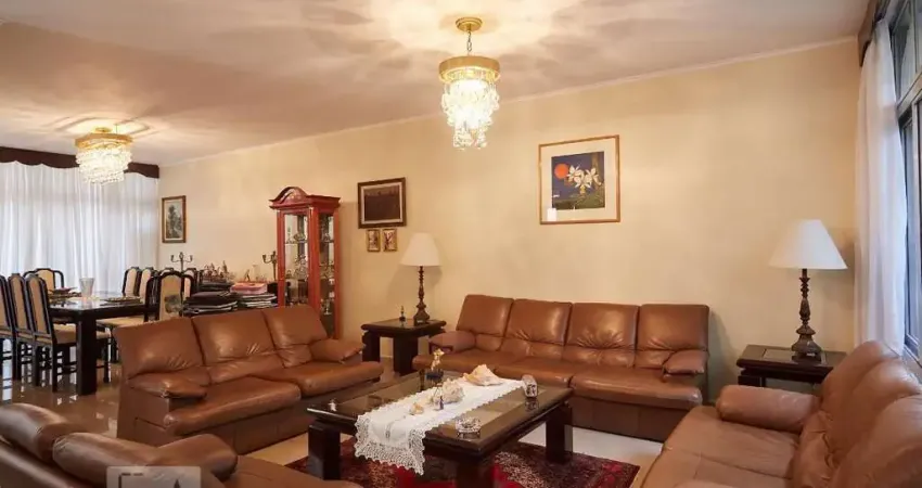 Casa com 4 quartos à venda na Rua Urbanizadora, --, Sumaré, São Paulo