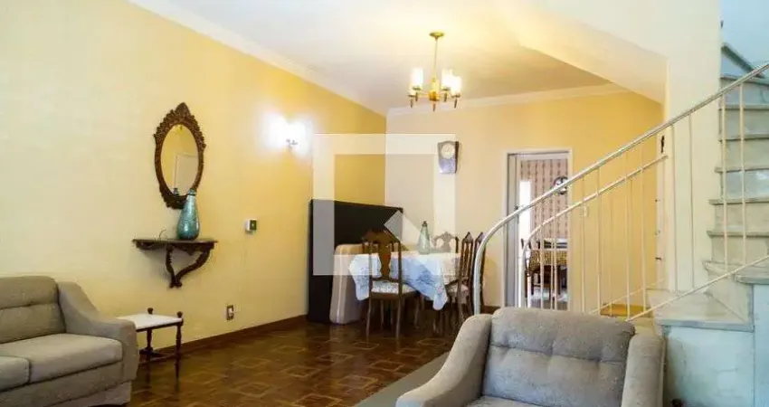 Casa com 3 quartos à venda na Rua Mennucci, --, Jabaquara, São Paulo