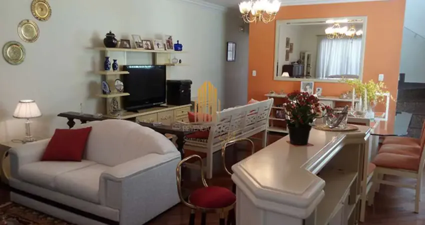 Sobrado residencial de 190m² possuindo 3 dormitórios ( 2 suítes ) e 3 vagas á venda em mirandópolis