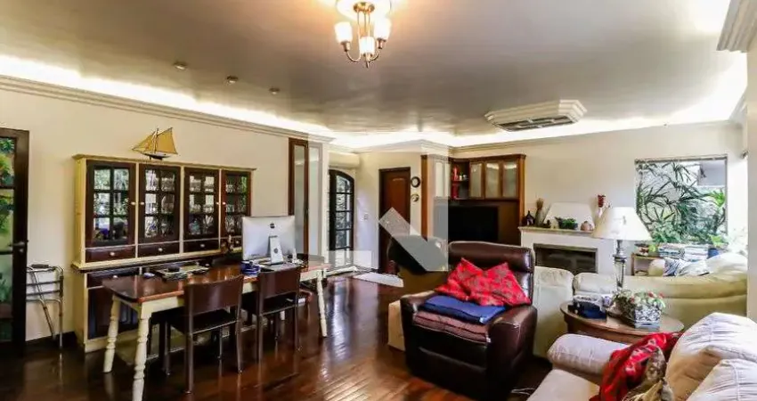 Casa com 3 quartos à venda na Rua Ernesto Sena, --, Jardim Jussara, São Paulo