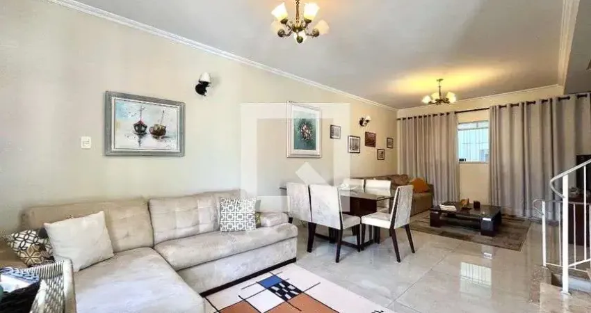 Casa com 3 quartos à venda na Rua Professor Filinto Guerra, --, Jabaquara, São Paulo