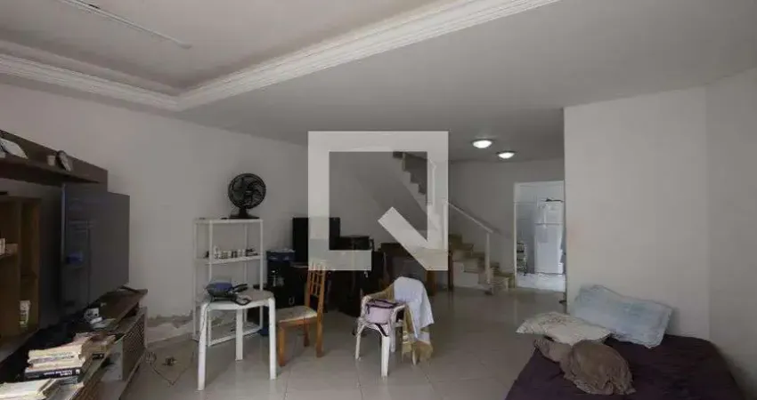 Casa com 3 quartos à venda na Rua Boris Barnett, --, Vila Mazzei, São Paulo