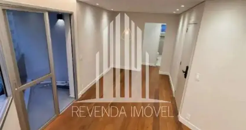 Imperdível oportunidade! Apartamento à venda na Vila Olímpia, São Paulo-SP. 2 quartos, 1 suíte, 2 banheiros, 55m².