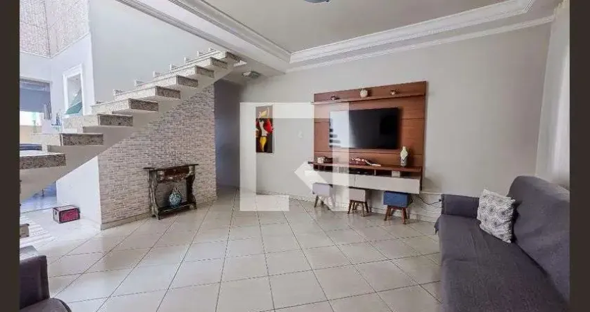 Casa com 3 quartos à venda na Rua Zâmbia, --, Vila Clarice, Santo André