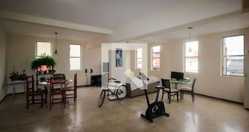 Casa com 6 quartos à venda na Rua Timbaúba, --, Vila Liviero, São Paulo