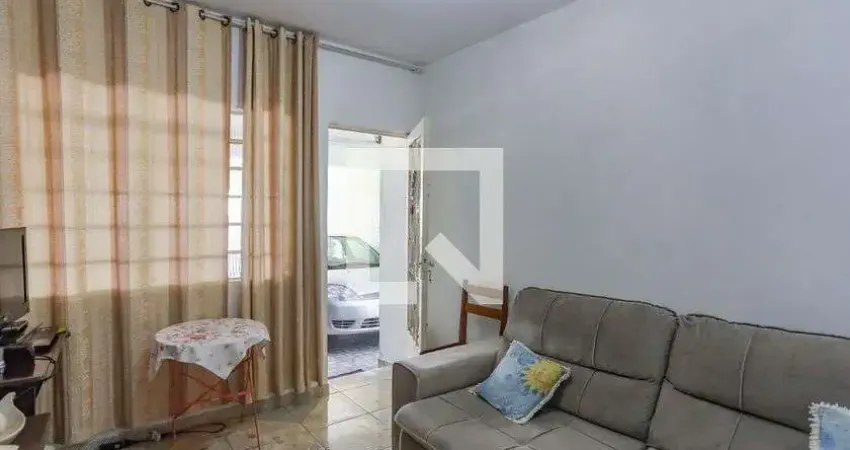 Casa com 4 quartos à venda na Rua Ribeirão Preto, --, Centro, Diadema