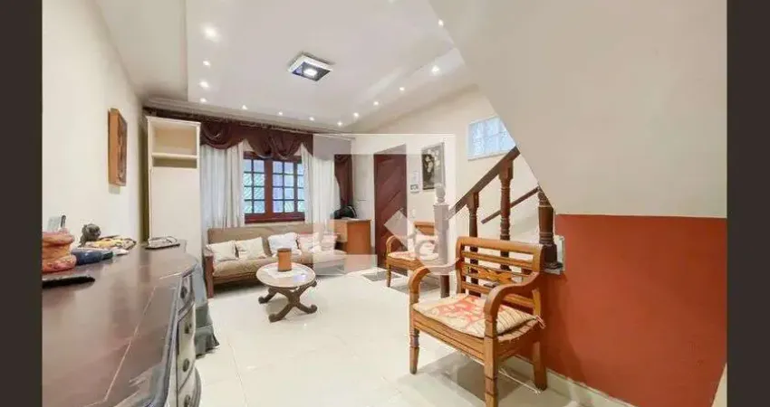 Casa com 3 quartos à venda na Rua Eugênio Pacelli, --, Santa Maria, Osasco