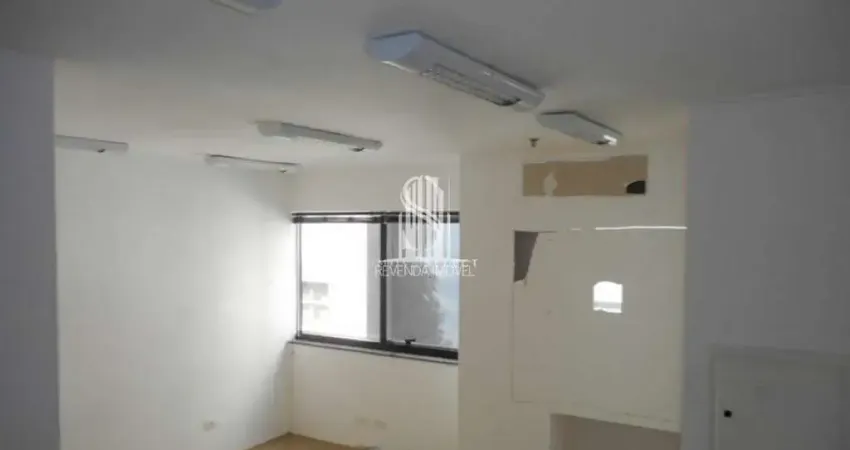 Sala Comercial em Moema com 84m2 2 salas 2 vagas de garagem SALA COMERCIAL DE 84M² EM INDIANÓPOLIS C