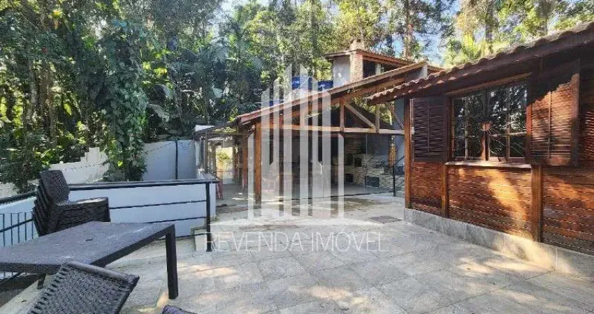 Sítio de luxo em condomínio à venda em São Paulo-SP, bairro Barragem: 1 quarto, 1 suíte, 2 banheiros, 2.500m².