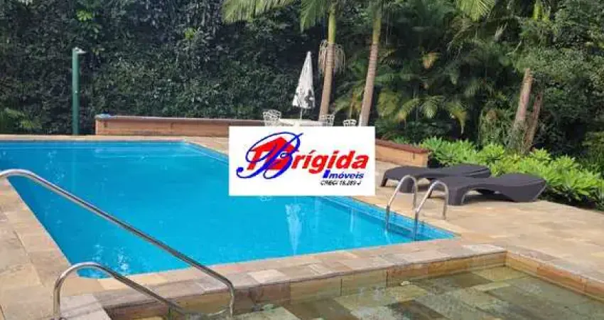 Cond. Algarve, Linda Casa Térrea a Venda, Terreno 1.200m2, Lazer, Jardim.