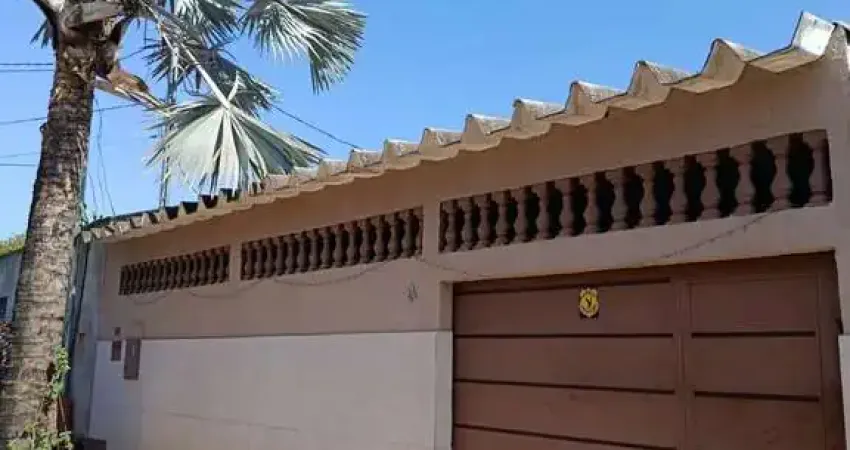 Casa com 3 quartos à venda na Rua 15 Unidade 207, 1, Parque Atheneu, Goiânia