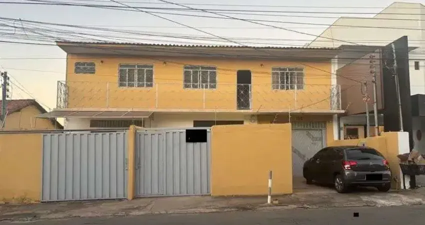 Casa com 3 quartos à venda na Rua X 4, 1, Jardim Brasil, Goiânia