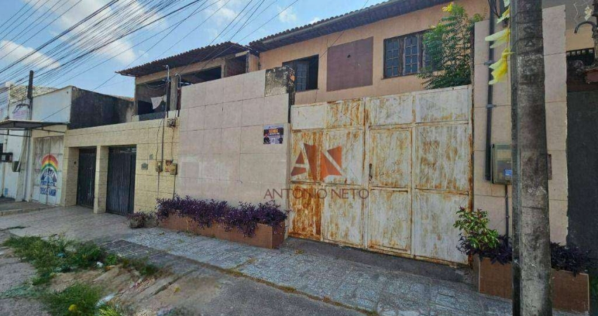 Casa à venda na Maraponga por R$ 250.000 - Maraponga - Fortaleza/CE