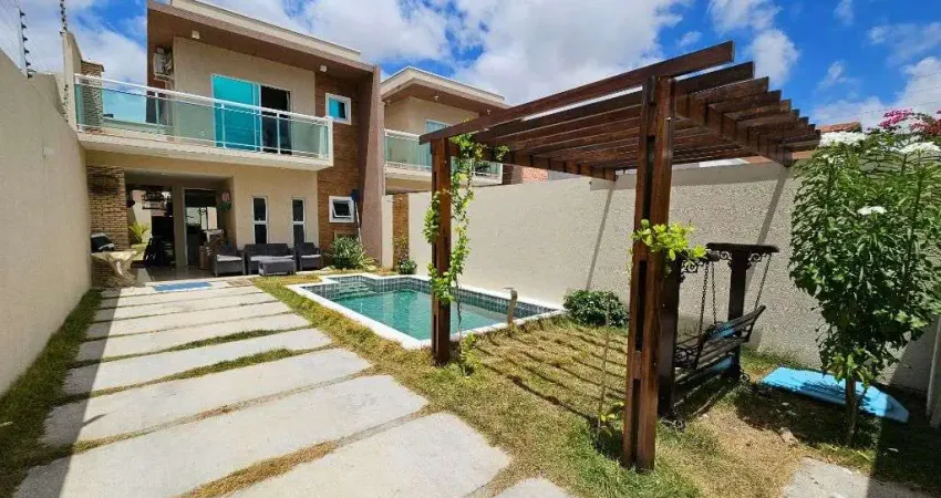 Casa com 3 quartos à venda na Rua Raimundo Gomes de Holanda, 204, Cidade dos Funcionários, Fortaleza
