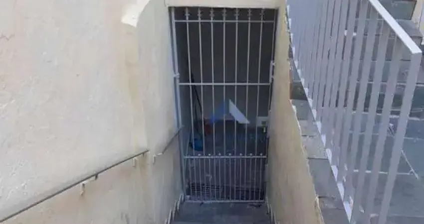 Casa com 2 dormitórios para alugar, 50 m² por R$ 924,60/mês - Jardim Damasceno - São Paulo/SP