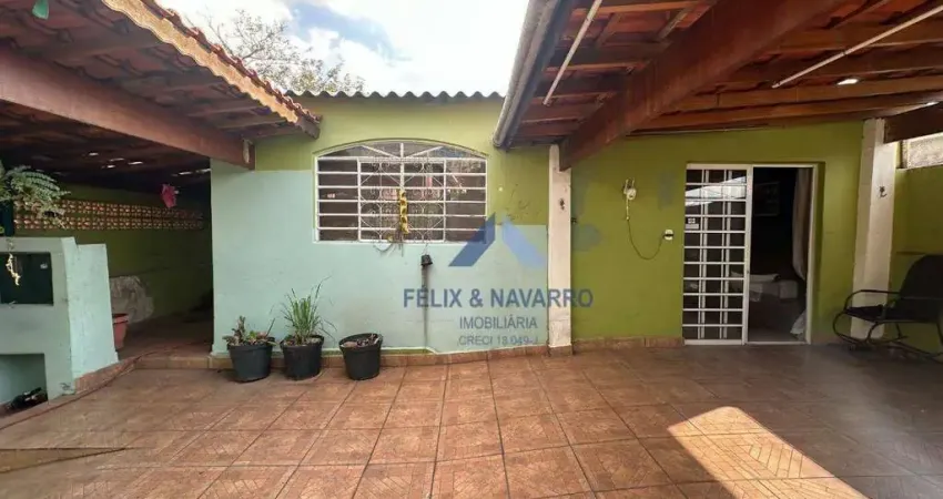 Casa térrea com 3 dormitórios à venda, 131 m² por R$ 470.000 - Vila Amália - São Paulo/SP