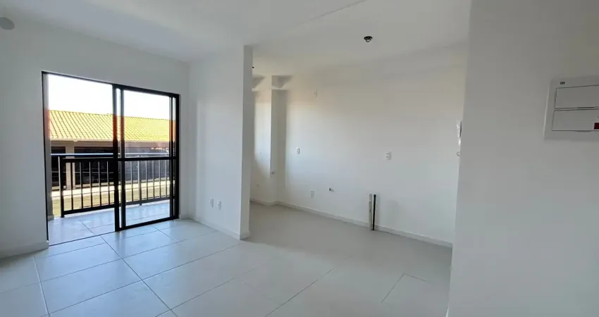 Oportunidade de Apartamento a venda em Balneário Piçarras(SC) há 550 metros da praia