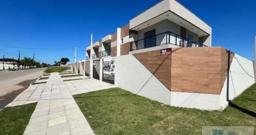 Sobrado para Venda em Guaratuba, Balneário Eliane, 3 dormitórios, 1 suíte, 2 banheiros, 1 vaga