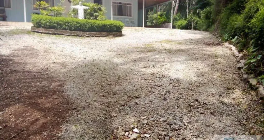 Chácara para Venda em Bocaiúva do Sul, Salto de Santa Rita, 2 dormitórios, 3 banheiros, 2 vagas