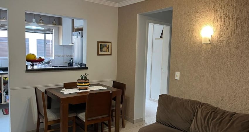 Excelente Apto com 3 quartos, 1 suíte, por R$ 354.500,00 no Novo Mundo/Curitiba-PR